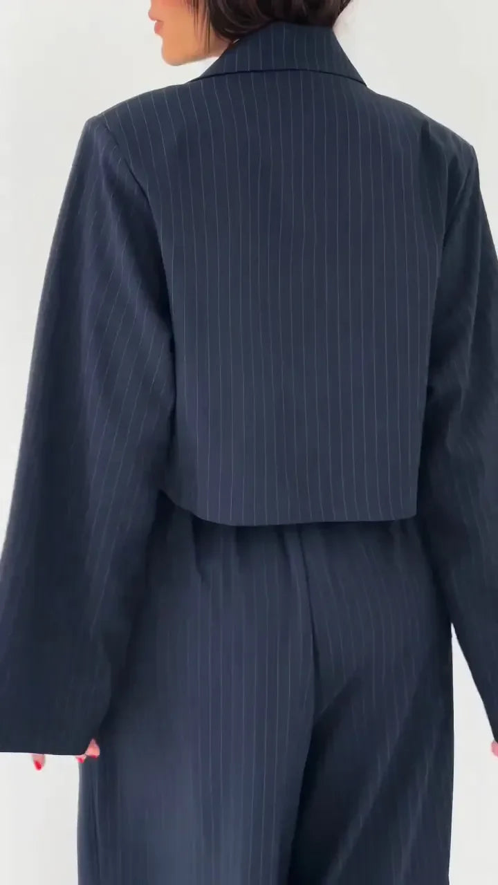 Nove Flow Suit