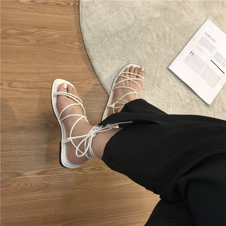 Alva Lace Flat